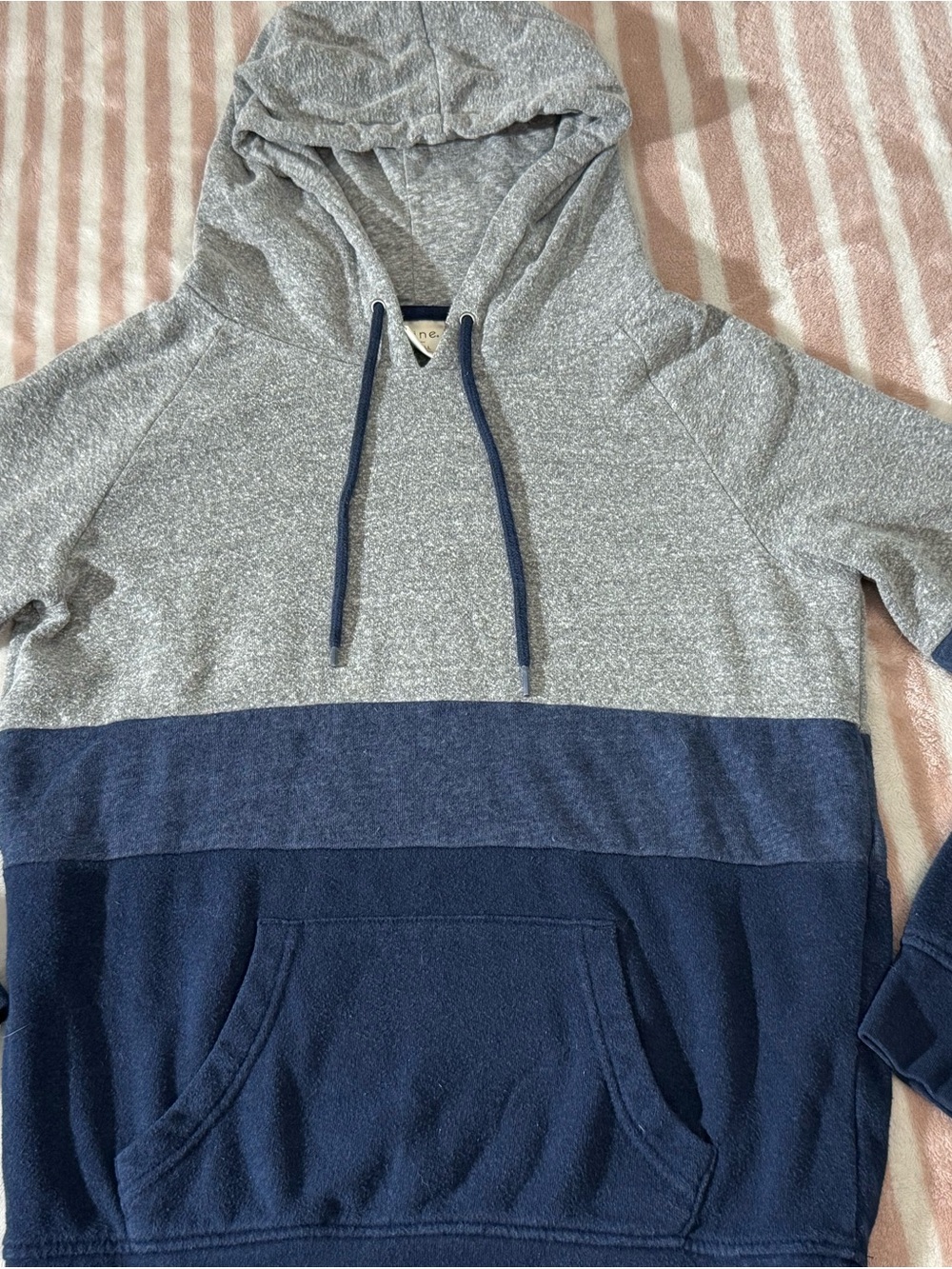 Zine Clothing Gray and Navy Colorblock Pullover Hoodie